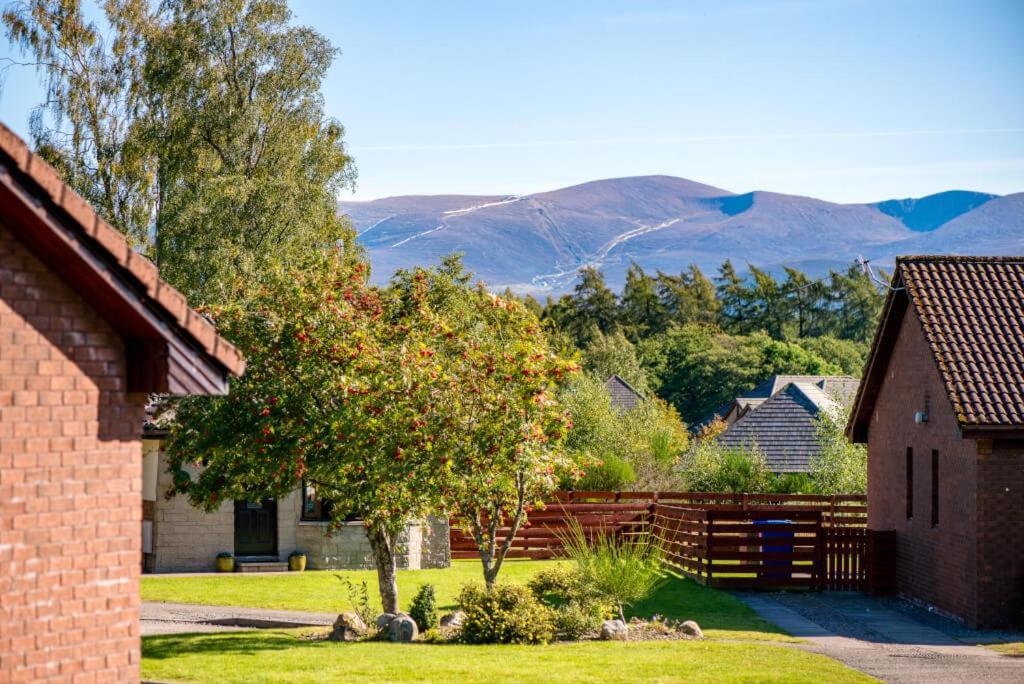 Silverglades Holiday Homes Aviemore Exterior foto